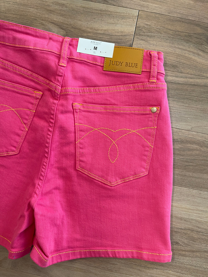 HW Garment Dyed Pkt Embroidery Shorts - Magenta