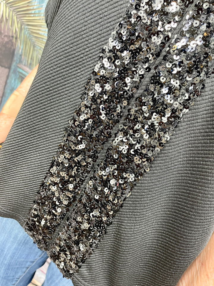 Bling Me Please Top - Black