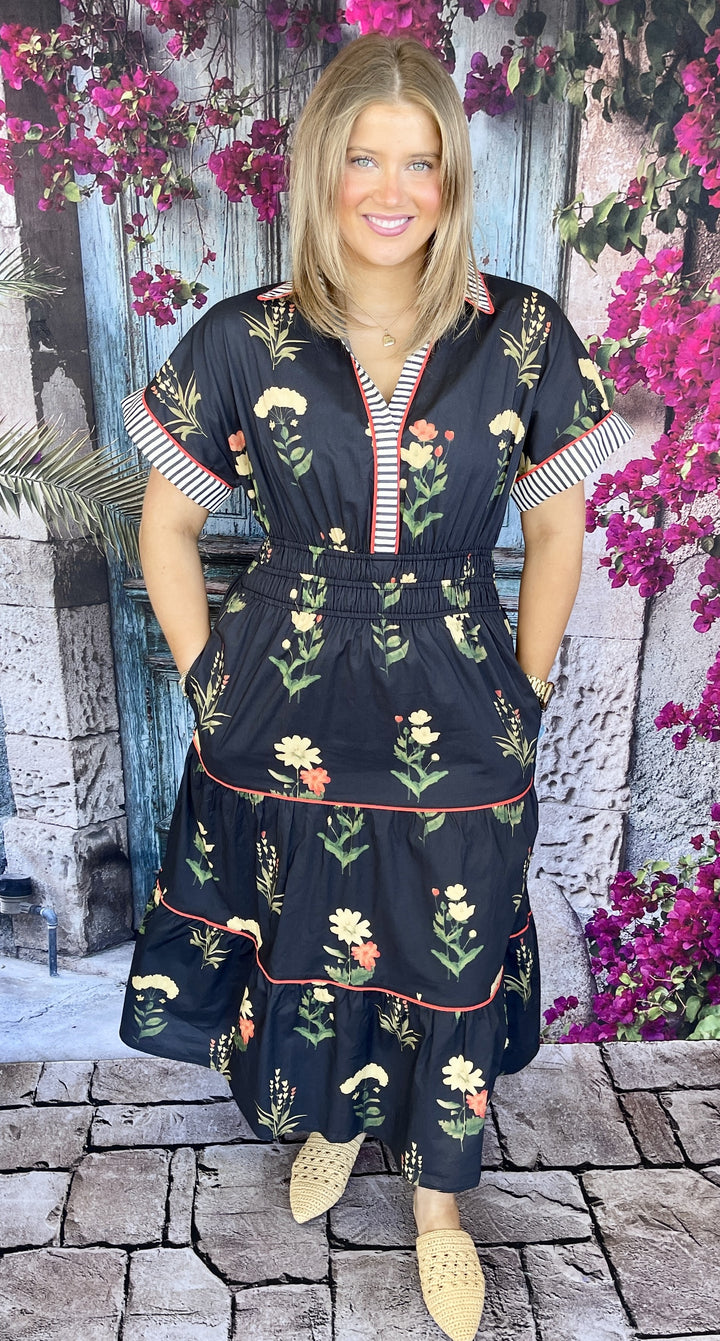 Pretty Lady Walking Down The Street Dress - Black