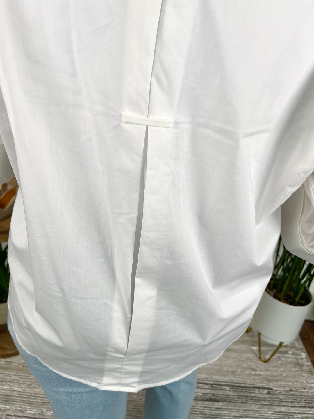 Crisp & Clean Top