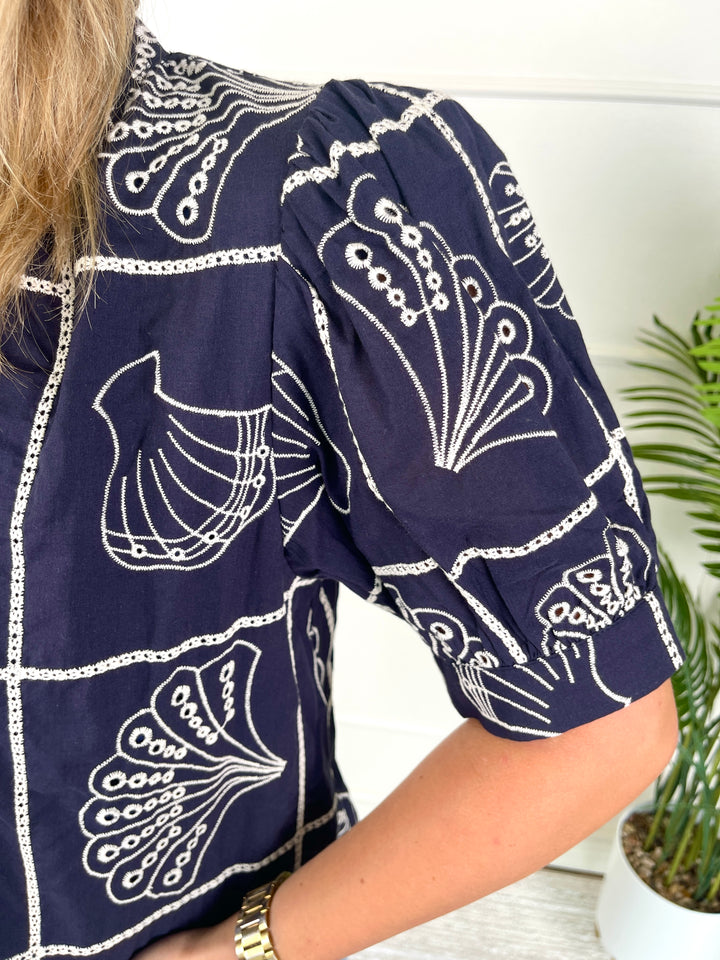 Seashell Sally Top