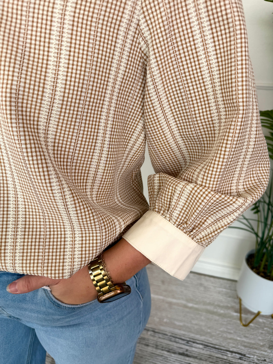 Ruffle & Rust Top