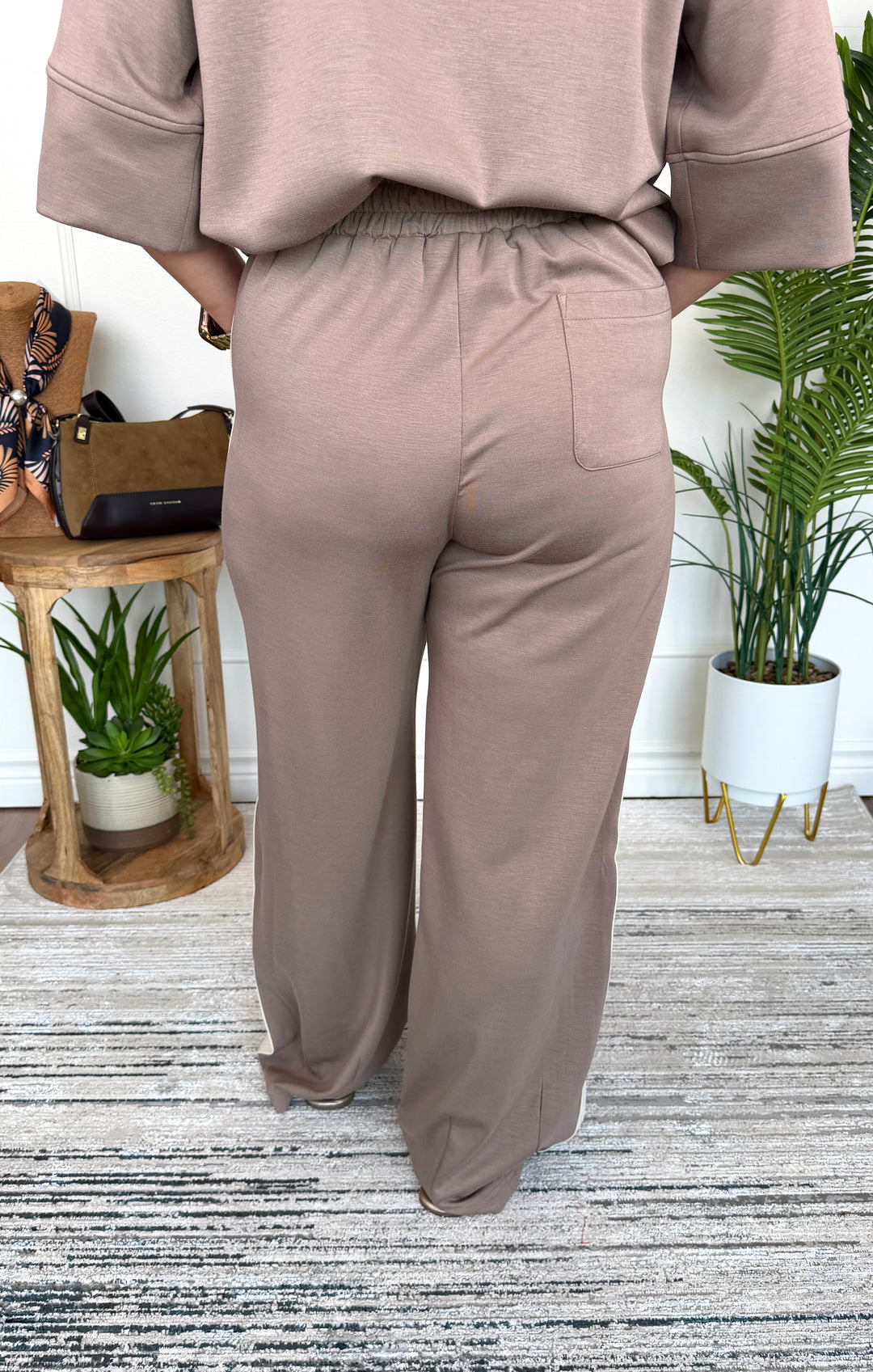 Catch Me Cute & Comfy Set - Mocha