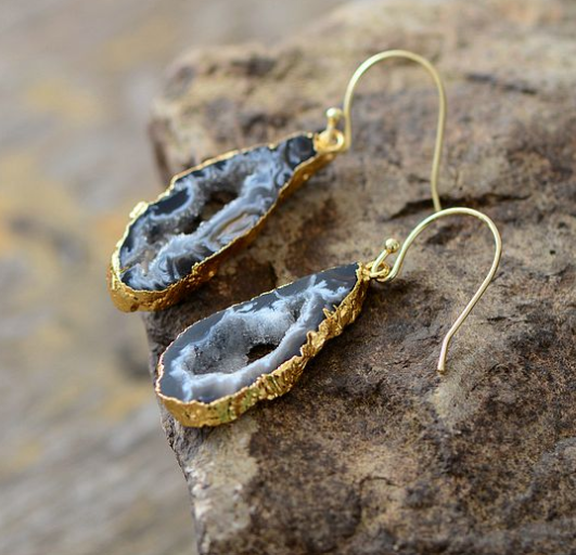 Natural Agate Dangle Earrings - Gold